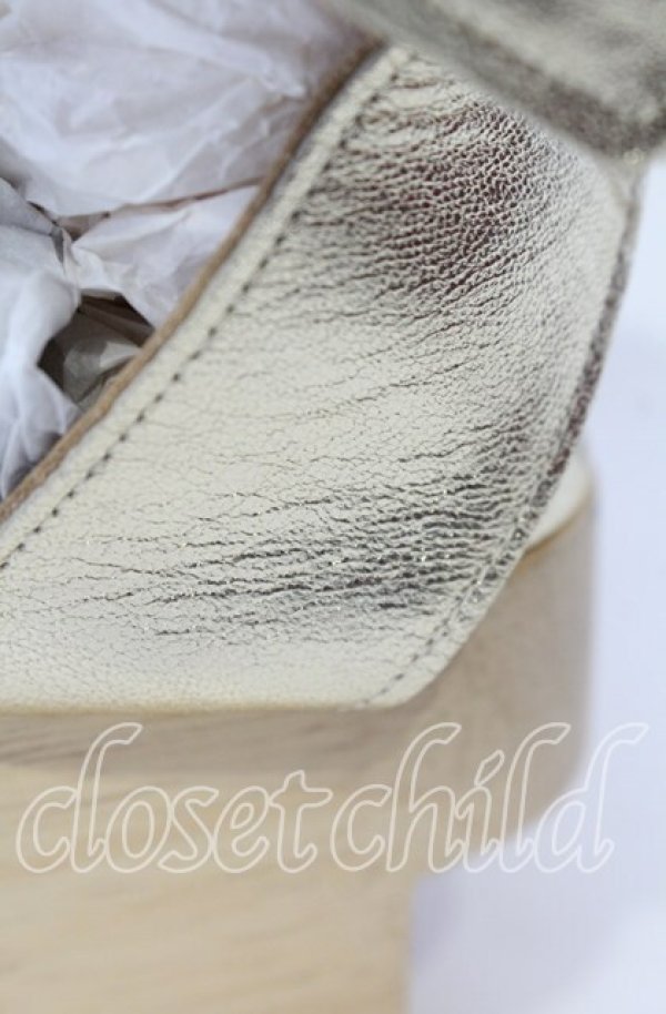 画像5: ヴィヴィアンウエストウッド 中古 / ROCKING HORSE PAGAN サンダル サイズ記載ナシ(インソール約24cm) ゴールド  O-25-09-14-119-sh-IG-OS (5)