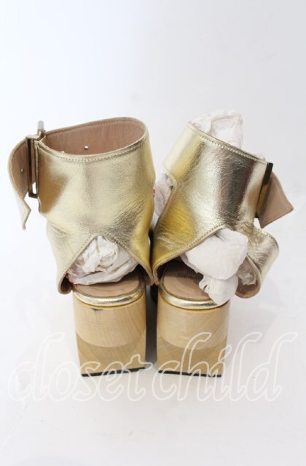 画像6: ヴィヴィアンウエストウッド 中古 / ROCKING HORSE PAGAN サンダル サイズ記載ナシ(インソール約24cm) ゴールド  O-25-09-14-119-sh-IG-OS (6)