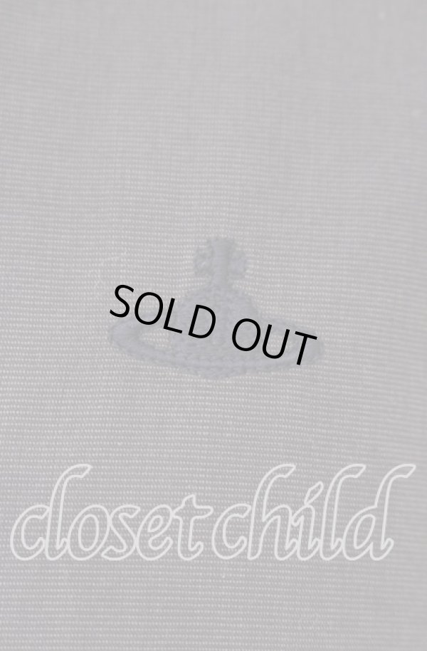 画像3: ヴィヴィアンウエストウッド 中古 / 単色オーブ刺繍丸襟ボタンダウンシャツ 1 チャコールグレー  O-25-09-21-040-bl-YM-OS (3)