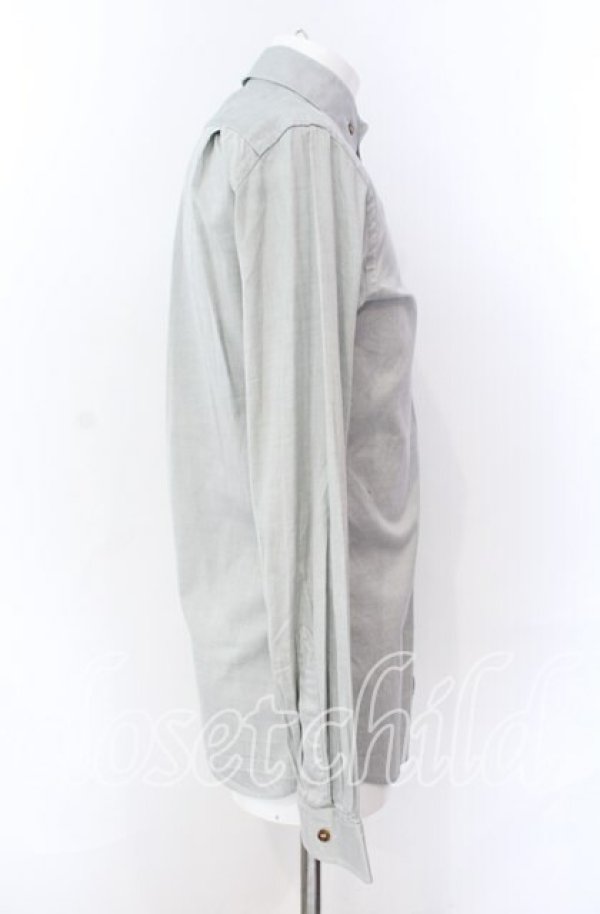 画像4: ヴィヴィアンウエストウッド MAN 中古 / 銀オーブ刺繍ボタンダウンシャツ 46 ライトグレー  O-25-09-21-001-bl-YM-ZH (4)