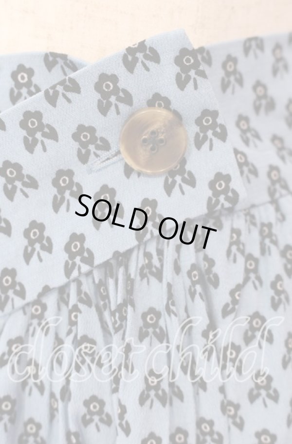 画像2: ヴィヴィアンウエストウッド 中古 / 小花柄ワイドパンツ M ブルー  O-25-09-21-097-pa-IG-ZH (2)