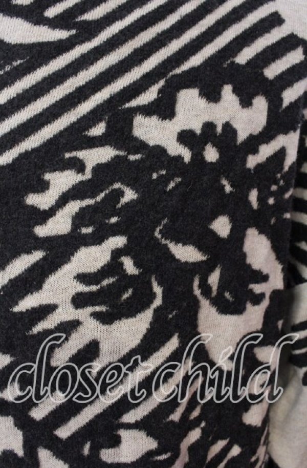 画像2: ヴィヴィアンウエストウッド MAN 中古 / BROCADE FLOWER KNIT ニットソー 46 ベージュ  O-25-09-21-002-to-YM-ZH (2)
