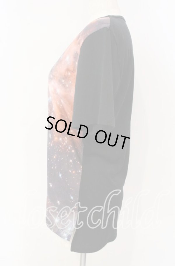 画像3: ヴィヴィアンウエストウッド MAN 中古 / GALAXY Tシャツ（ギャラクシー） 44 パターンｘブラック  O-25-09-28-011-ts-YM-OS (3)