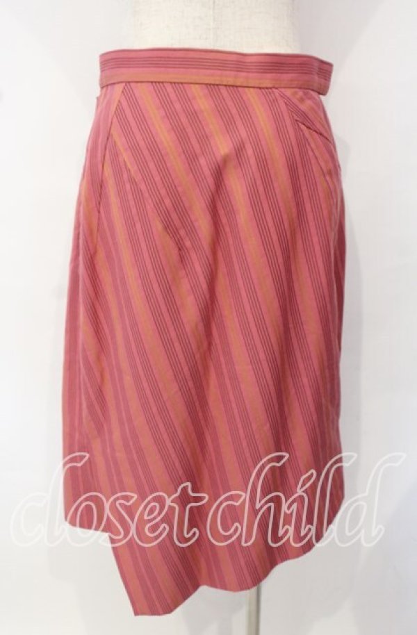 画像4: ヴィヴィアンウエストウッド 中古 / STRIPE CUT SKIRT （ストライプカットスカート） 40 ピンク  O-25-10-12-042-sk-YM-ZH (4)