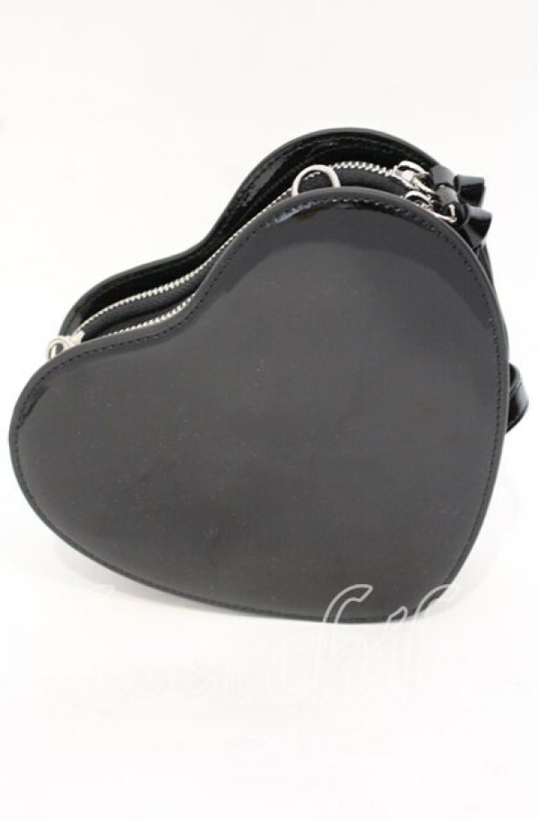 画像4: ヴィヴィアンウエストウッド 中古 / LOUISE HEART CROSSBODY BAG（ルイーズハートクロスボディバッグ）  ブラック  O-25-10-12-055-ba-IG-OS (4)