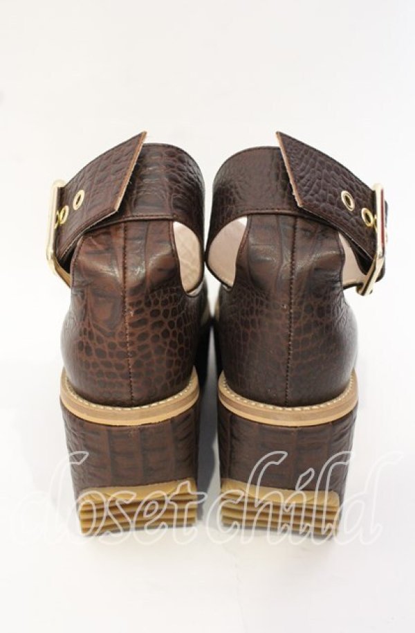 画像4: ヴィヴィアンウエストウッド 中古 / プラットホームベルトパンプスシューズ 38（約24cm） ダークブラウンｘクロコエンボス  O-25-10-12-058-sh-YM-ZT1116G (4)