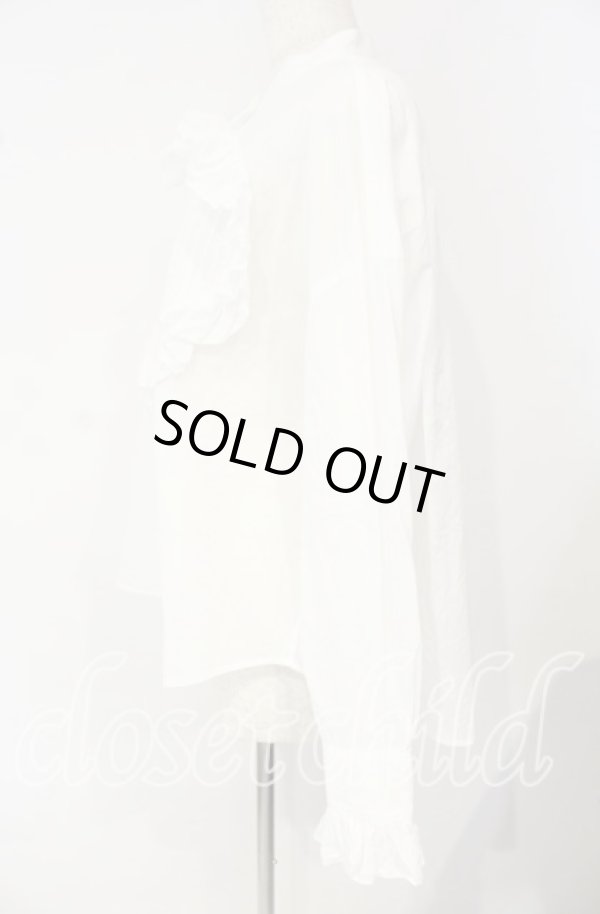 画像3: ヴィヴィアンウエストウッド 中古 / コットンローンラブフリルシャツ 00 ホワイト  O-25-10-12-016-bl-IG-ZY (3)