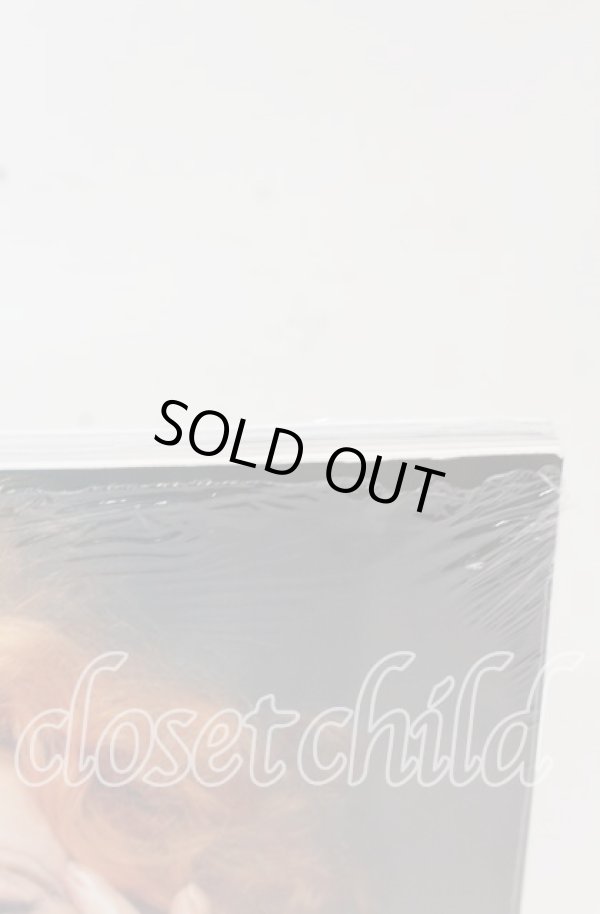 画像2: ヴィヴィアンウエストウッド 中古 / Claire Wilcox　書籍   O-25-10-19-139-gd-YM-OS (2)