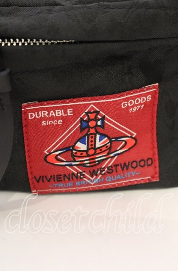 画像2: ヴィヴィアンウエストウッド 中古 / バニティポーチ  ブラック  O-25-10-19-156-gd-YM-OS (2)