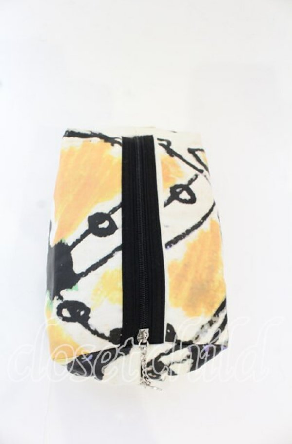 画像3: ヴィヴィアンウエストウッド 中古 / バニティポーチ  マルチxアイボリー  O-25-10-19-157-gd-YM-OS (3)