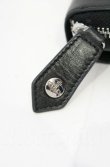 画像4: ヴィヴィアンウエストウッド 中古 / HAND PRINT MEDIUM ZIP WALLET（ハンドプリントミディアムジップウォレット）  ブラック×グリーン  O-25-11-09-086-wa-IG-OS (4)