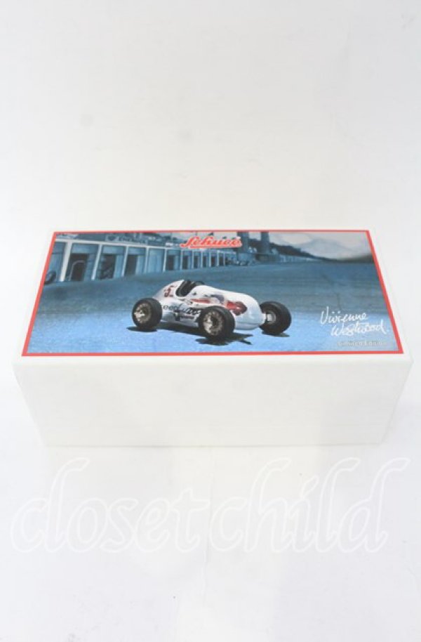 画像2: ヴィヴィアンウエストウッド 中古 / Schuco社製コラボコレクタブル・ミニカー  -  O-25-11-16-044-gd-IG-OS (2)