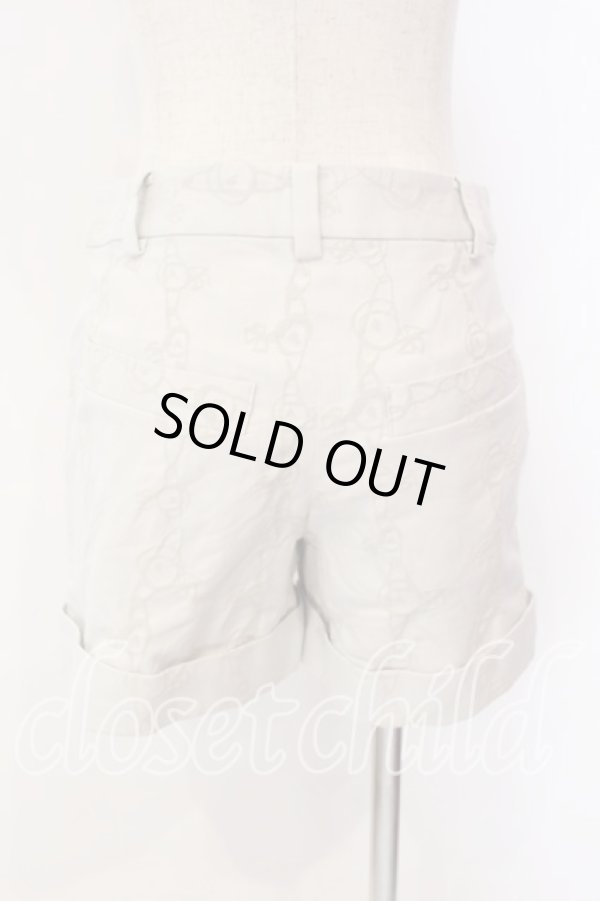 画像4: ヴィヴィアンウエストウッド 中古 / チェーンオーブショートパンツ 1 ホワイト  O-25-12-14-051-pa-IG-OS (4)
