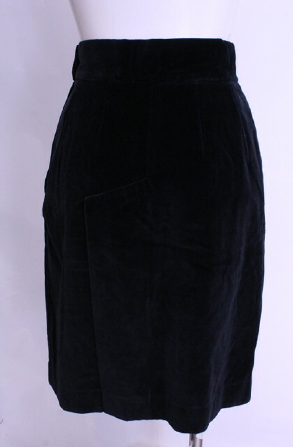 画像4: 【Vintage放出】ヴィヴィアンウエストウッド 中古 / 別珍台形スカート 40 ブラック  O-25-12-20-026-sk-YM-OS (4)