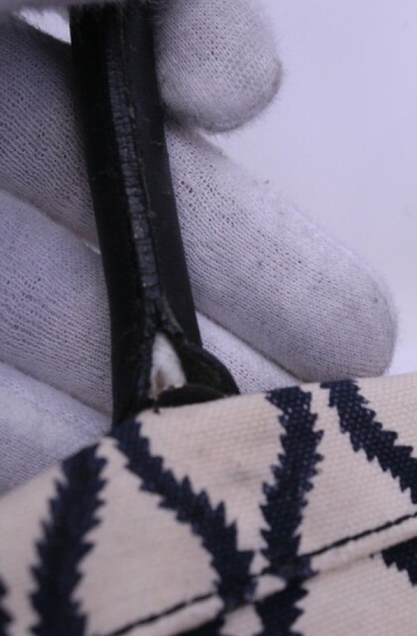 画像7: 【Vintage放出】ヴィヴィアンウエストウッド 中古 / スクイグルプレーンバッグ  ブラックｘオフホワイト  O-25-12-20-048-ba-YM-OS (7)