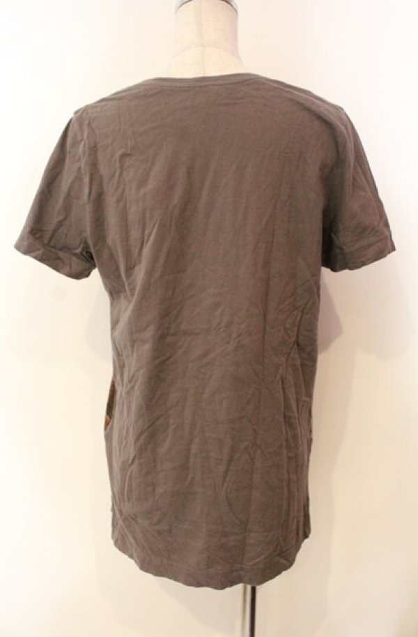 画像4: ヴィヴィアンウエストウッド 中古 / ブーシェボーイズTシャツ 2 ブラウン×マルチ  O-26-01-11-029-ts-IG-OS (4)
