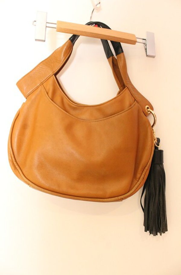 画像4: ヴィヴィアンウエストウッド 中古 / TASSELバッグ  キャメル  O-26-01-11-076-ba-YM-OS (4)