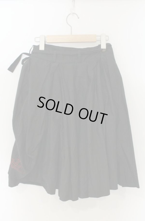 画像2: ヴィヴィアンウエストウッド 中古 / ステッチオーブ刺繍変形ギャザースカート 1 ブラック  O-26-01-25-045-sk-YM-OS (2)