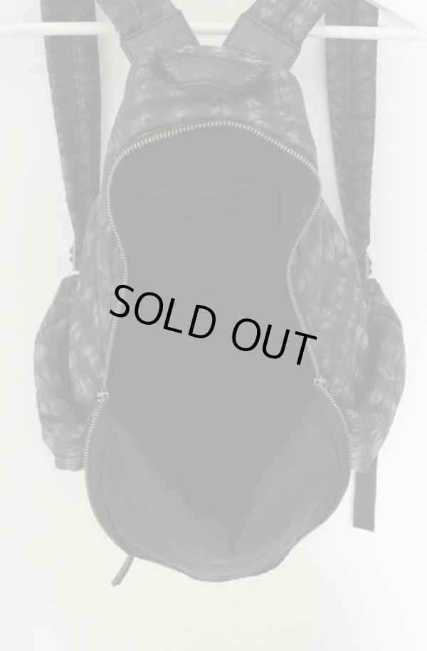 画像5: ヴィヴィアンウエストウッド 中古 / ダイアゴナルオーブチェックジャガードリュック  ブラック  O-26-01-25-061-ba-YM-OS (5)