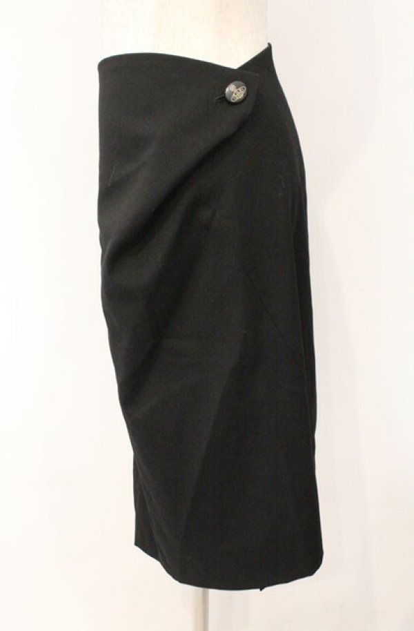 画像2: ヴィヴィアンウエストウッド 中古 / 変形スクエアスカート 1 無地ブラック  O-26-02-15-056-sk-IG-OS (2)