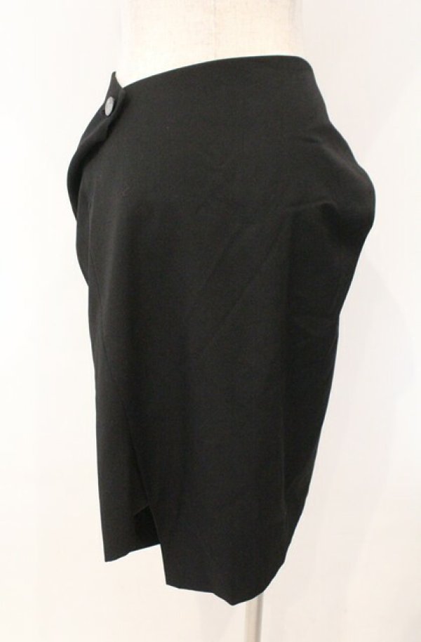 画像4: ヴィヴィアンウエストウッド 中古 / 変形スクエアスカート 1 無地ブラック  O-26-02-15-056-sk-IG-OS (4)