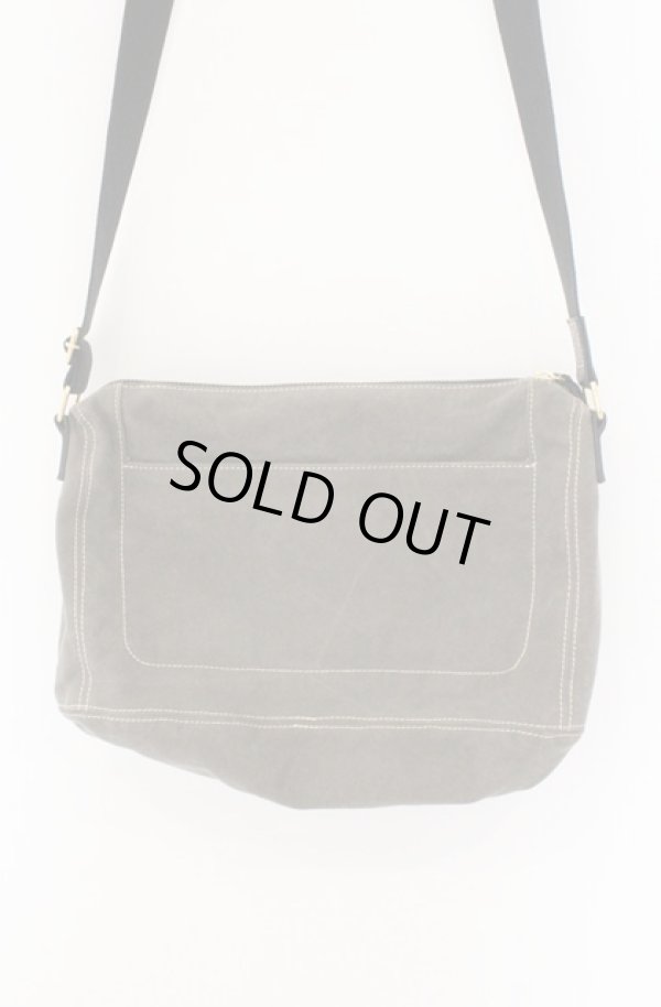 画像4: ヴィヴィアンウエストウッド 中古 / edgware　ショルダーバッグ  カーキブラウン  O-26-02-15-077-ba-IG-OS (4)