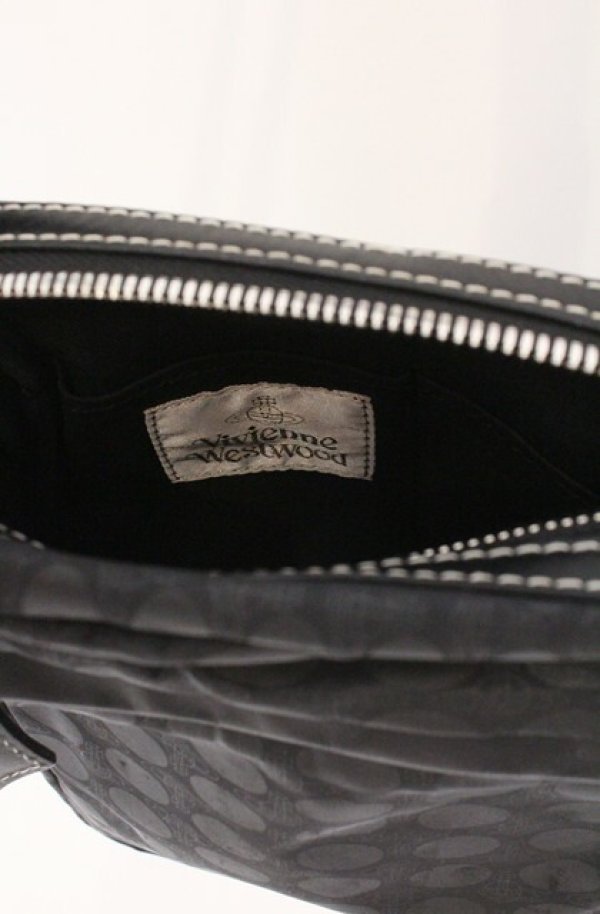 画像5: ヴィヴィアンウエストウッド 中古 / オーバルオーブナイロンショルダーバッグ  ブラック  O-26-02-15-079-ba-IG-OS (5)
