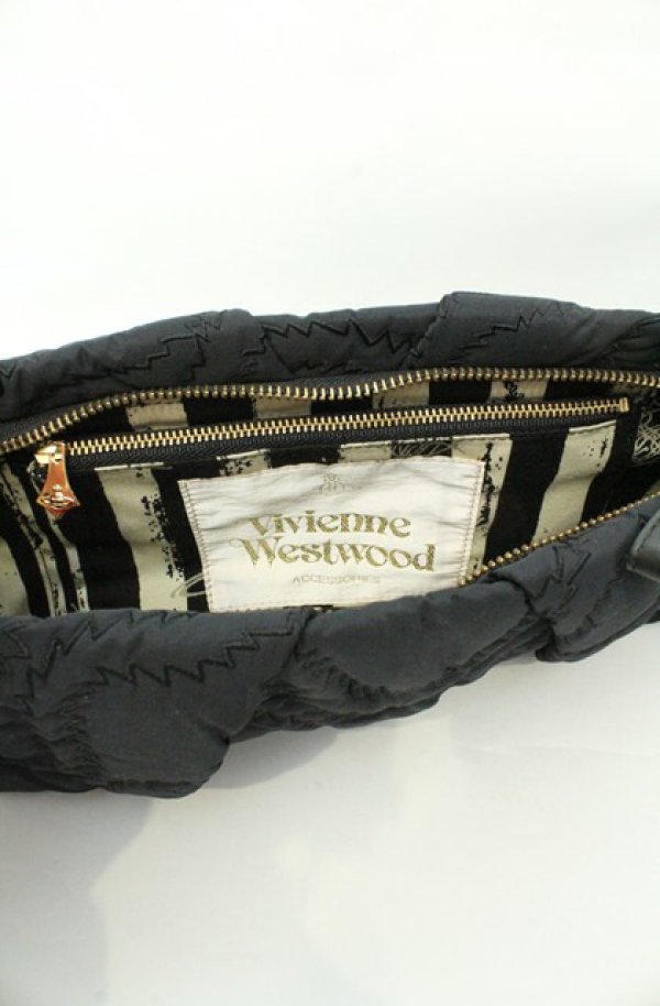 画像5: ヴィヴィアンウエストウッド 中古 / スクイグルナイロンクラッチバッグ  ブラック  O-26-02-15-082-ba-YM-OS (5)
