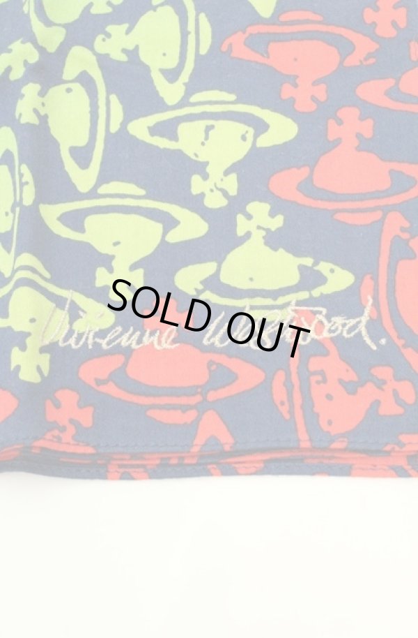 画像2: ヴィヴィアンウエストウッド 中古 / グラデーションオーブ総柄ハンカチーフ  マルチ  O-26-02-15-088-gd-YM-ZH (2)