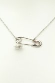 画像3: ヴィヴィアンウエストウッド 中古 / Jubilee Safety Pin ＆ Drop Orb Pendant（ジュビリーセーフティピン＆ドロップオーブペンダント）  シルバー  O-26-02-15-103-nl-YM-OS (3)