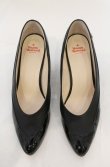 画像3: ヴィヴィアンウエストウッド 中古 / エナメルコンビパンプス 38（24cm） ブラック  O-26-03-01-018-sh-YM-OS (3)