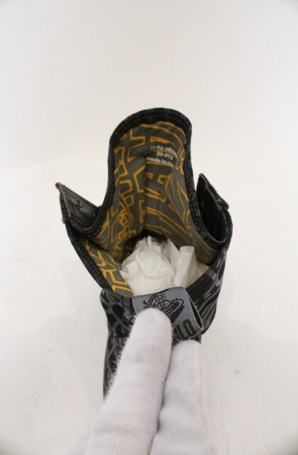 画像6: ANGLOMANIA 中古 / カットラスオーブ総柄ハイカットスニーカー 39（約24.5cm） ブラック  O-26-03-01-008-sh-YM-OS (6)