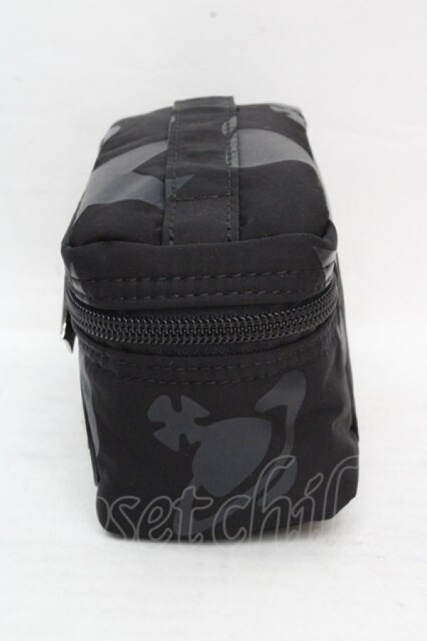 画像4: ヴィヴィアンウエストウッド 中古 / バニティポーチ  ブラック  O-26-03-15-026-gd-YM-OS (4)