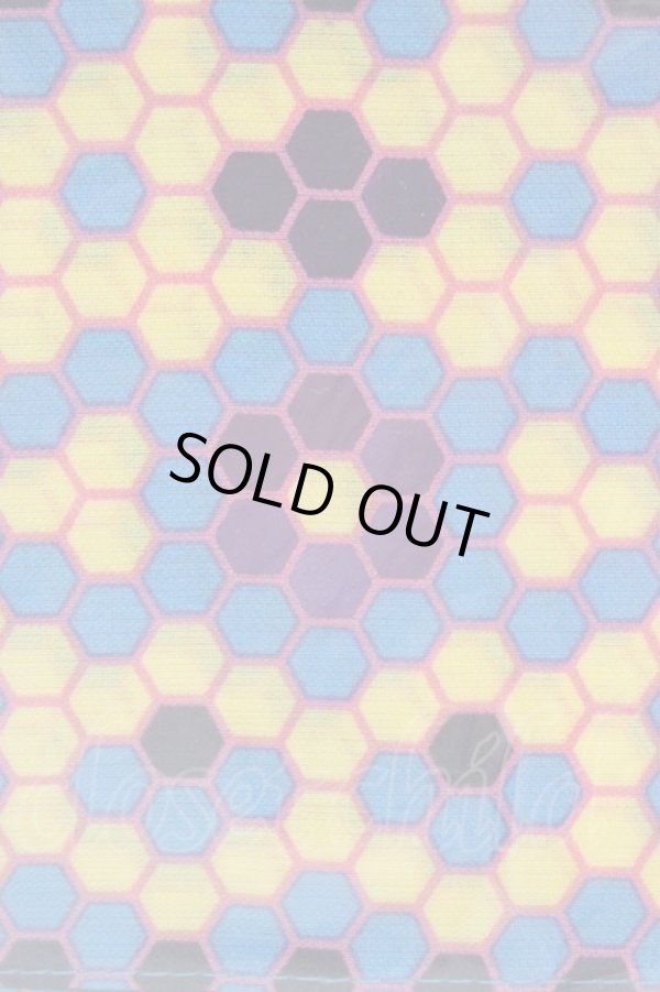 画像2: ヴィヴィアンウエストウッド 中古 / ハンカチーフ  ブルー×イエロー ハニカム柄  O-26-03-15-052-gd-IG-OS (2)