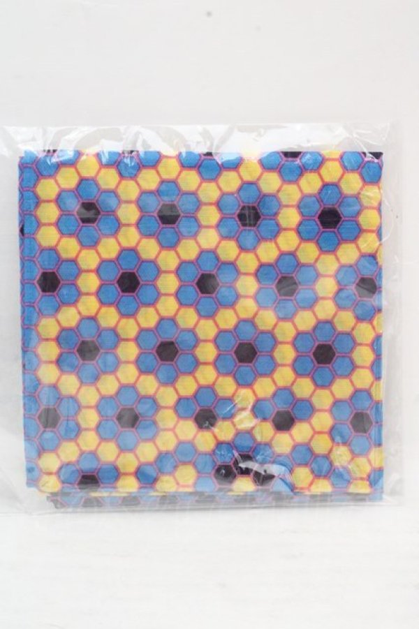画像3: ヴィヴィアンウエストウッド 中古 / ハンカチーフ  ブルー×イエロー ハニカム柄  O-26-03-15-052-gd-IG-OS (3)