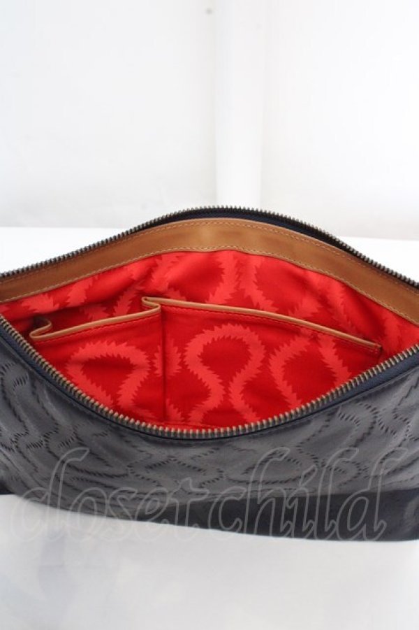 画像6: ヴィヴィアンウエストウッド 中古 / スクイグルクラッチバッグ  ブラック  O-26-03-15-008-ba-YM-OS (6)