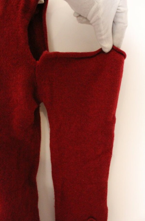 画像4: ヴィヴィアンウエストウッド 中古 / フィストプリントダメージニットソー 2 ワイン  O-26-04-19-045-to-YM-OS (4)