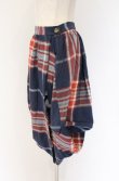 画像2: ヴィヴィアンウエストウッド 中古 / 変形タータンスカート 2 レッドｘネイビー  O-26-04-19-088-sk-YM-OS (2)