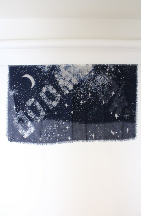 画像4: ヴィヴィアンウエストウッド 中古 / ミルキーウェイ大判ストール  ネイビー  O-26-04-19-091-gd-YM-OS (4)