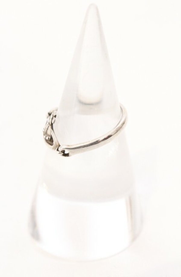 画像2: ヴィヴィアンウエストウッド 中古 / ヴァンドームリング XS（約10号） シルバー  O-26-04-19-113-rg-YM-OS (2)