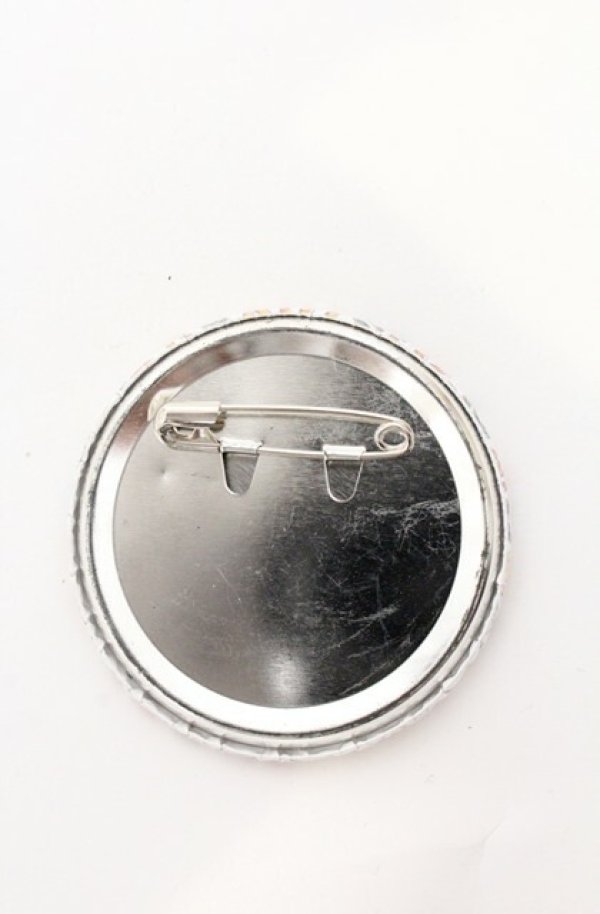 画像2: ヴィヴィアンウエストウッド 中古 / ロゴ　ラージ缶バッジ  マルチ  O-26-04-19-120-gd-YM-OS (2)