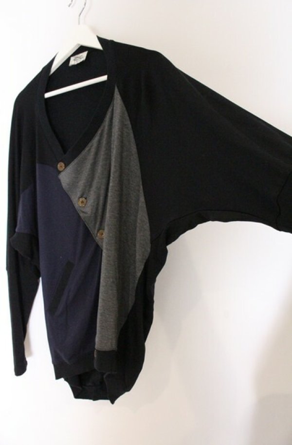 画像3: ヴィヴィアンウエストウッド MAN 中古 / ブロッキングアシンメトリーカーディガン F ブラックｘグレーｘネイビー  O-26-04-19-014-to-YM-OS (3)