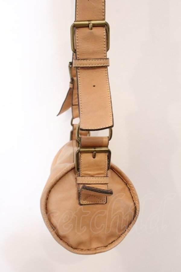 画像4: ヴィヴィアンウエストウッド 中古 / アコードドラムショルダーバッグ  ベージュ  O-26-04-26-037-ba-YM-OS (4)