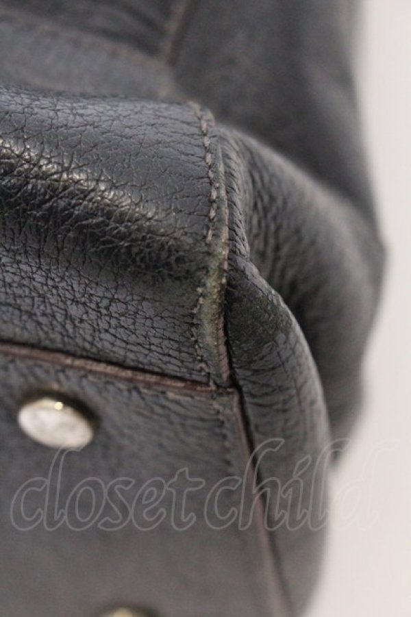 画像3: ヴィヴィアンウエストウッド 中古 / EXECUTIVE（エグゼクティブ） ハンドバッグ  ブラック（ブラウン）  O-26-04-26-040-ba-YM-OS (3)