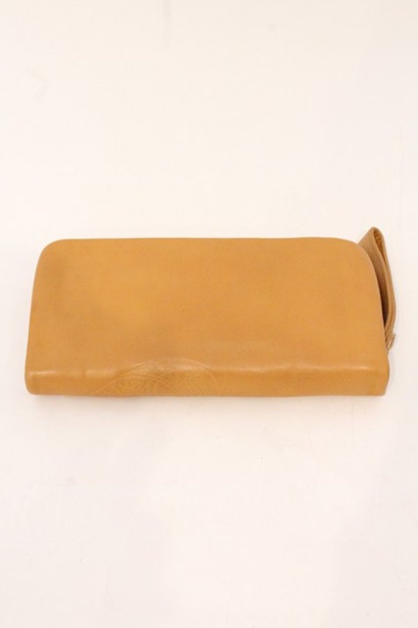 画像4: ヴィヴィアンウエストウッド 中古 / 型押シラウンドZIP長財布  キャメル  O-26-04-26-053-wa-YM-OS (4)