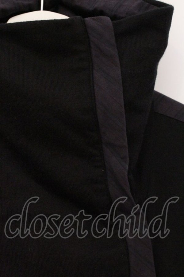 画像2: ヴィヴィアンウエストウッド 中古 / ストライプ切リ替エジップアップトップス 3 ブラック  O-26-04-26-007-to-IG-OS (2)