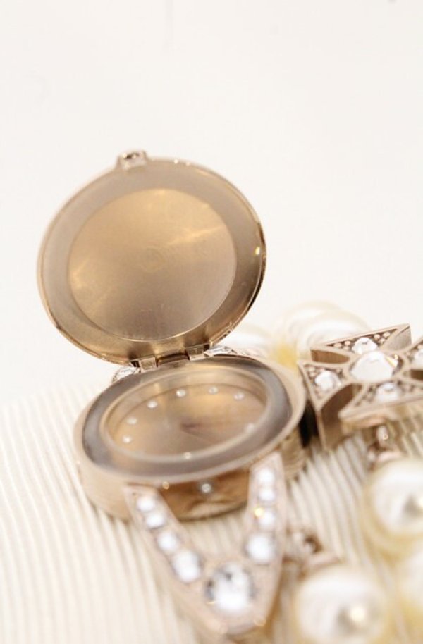 画像5: ヴィヴィアンウエストウッド 中古 / ORB SPECIALウォッチ  ゴールド  O-26-05-03-004-ac-IG-OS (5)