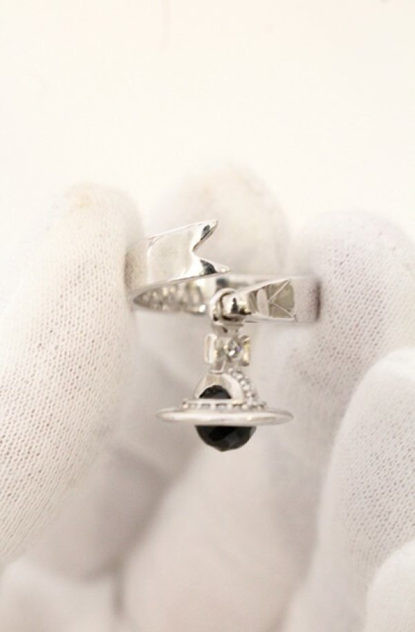 画像4: ヴィヴィアンウエストウッド 中古 / CHARM RING（チャームリング） S（約11号） シルバー×ブラックスフィア  O-26-05-03-009-rg-IG-OS (4)