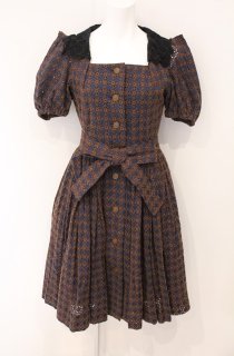 【値下げ交渉可】viviennewestwood 希少 コート インポート 楽天市場】Vivienne Westwood コート（レディースファッション）の通販