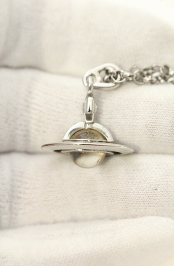 画像2: ヴィヴィアンウエストウッド 中古 / tiny orb pendant（タイニーオーブペンダント）  シルバー  O-26-06-07-026-nl-YM-OS (2)